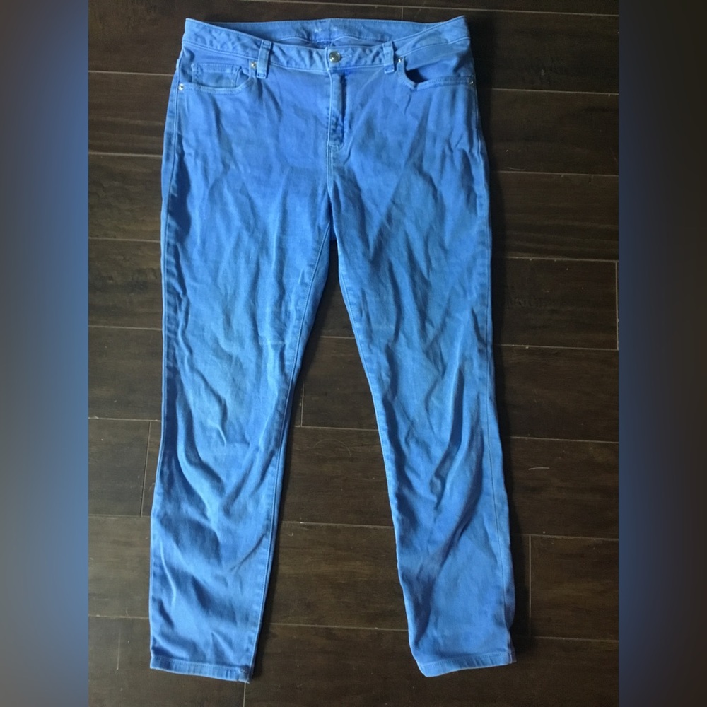 Michael Kors Capri pants